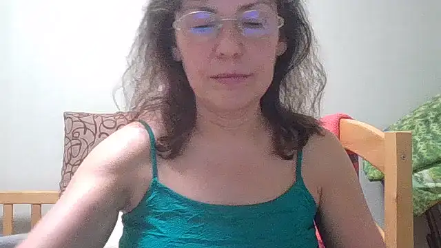 HollyJewel webcam