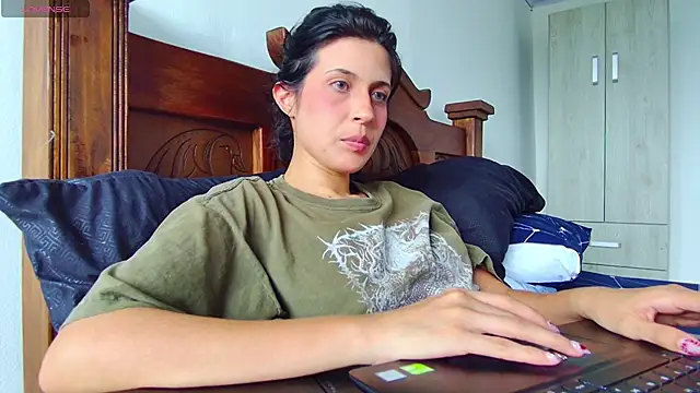 bellatrix25 webcam