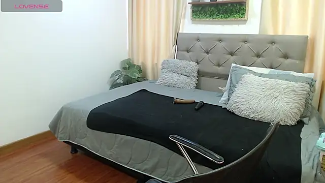 sasi_luna webcam