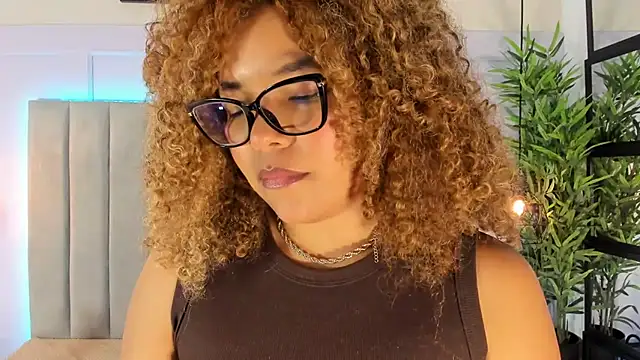 DakotaHarrison webcam