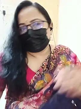monisha_cam webcam