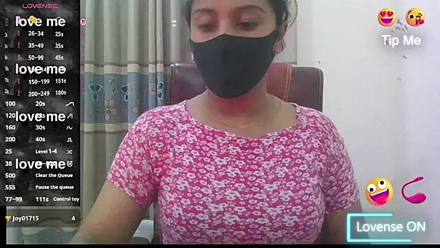 zareen_approach webcam