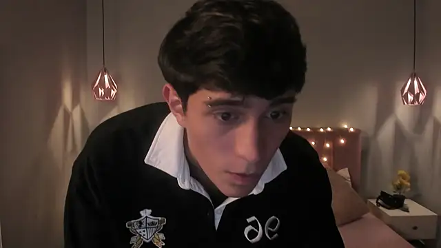 ryan_valentino webcam