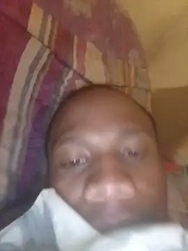SharmudaBond webcam