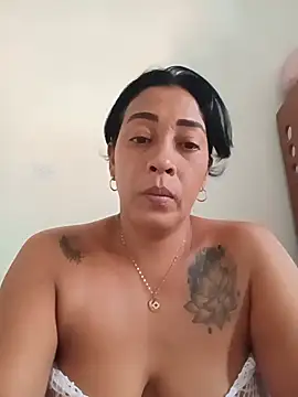 candelahot10 webcam
