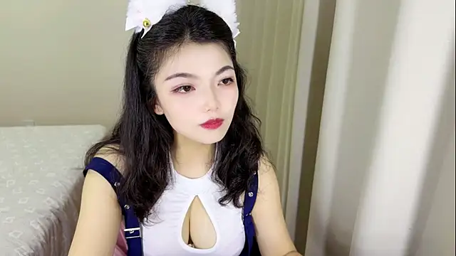 u8u8u webcam