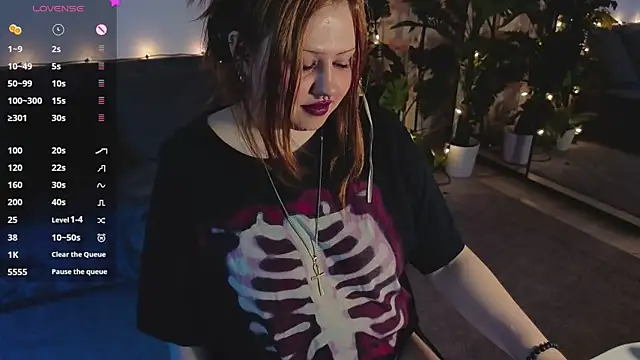 bitchofsun_ webcam
