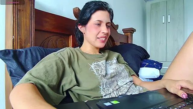 bellatrix25 webcam