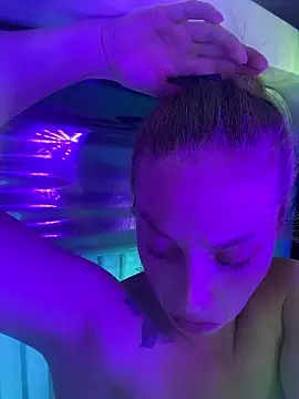 Mrs_Mr_007 webcam