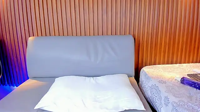 Madison-Diaz webcam