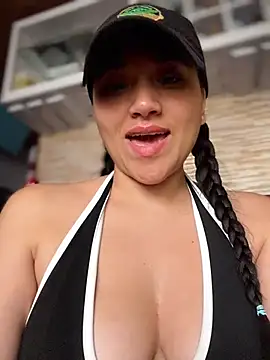 Veronica_Wins_ webcam
