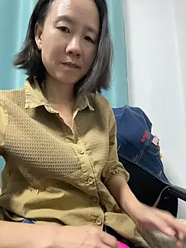 lilysister66 webcam