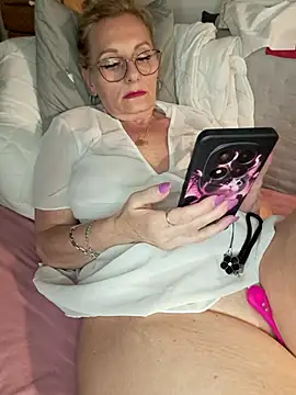 Blond_lady_czech webcam