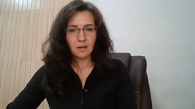 Miss_Heliena webcam