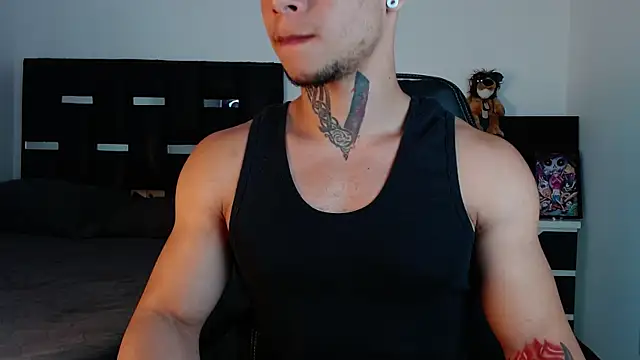 Erosscott_ webcam
