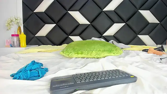 darian_lafortezaa webcam