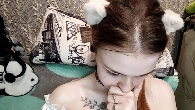 CUTE1KITTY webcam