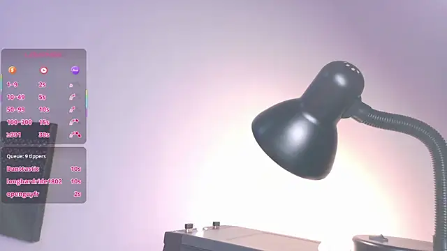 dahlia_grey webcam