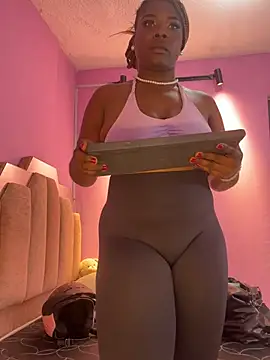 LoveQueen2 webcam
