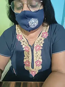 sexxyrenukaa webcam