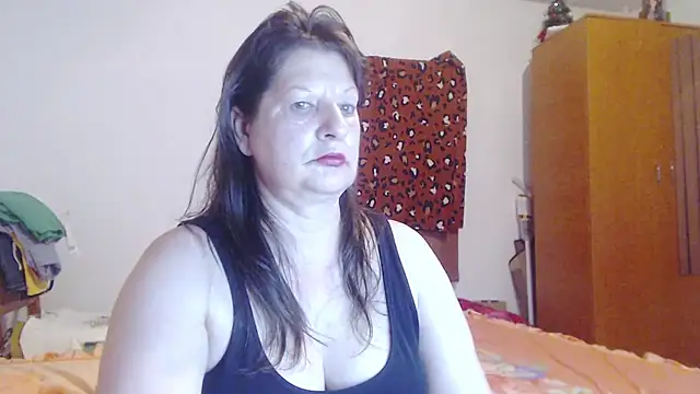 ExtasyMature webcam