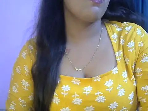 QUEEN-OF-QUEEN webcam