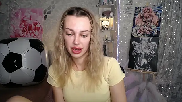 NickyAdamidi webcam