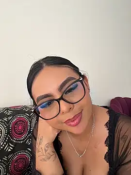 Aylin_Fox webcam