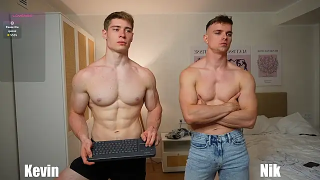 Nik_Sharp webcam