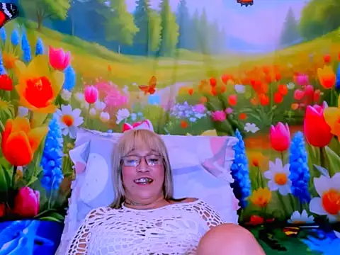 indianroxy webcam