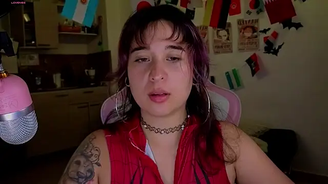 Celeste_Bauman webcam