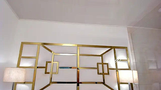 AngelicaLux webcam