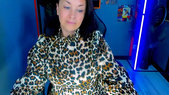 AnaMills live cam on StripChat
