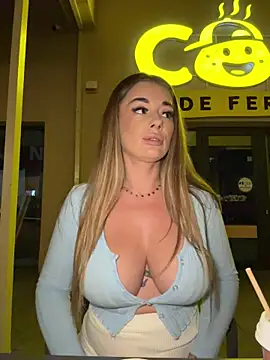 IsabellaEtthan Live Web Cam Show