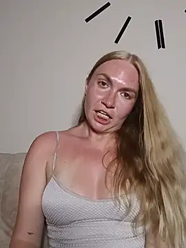 KisaVixen webcam