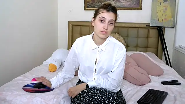 Iren live cam on StripChat