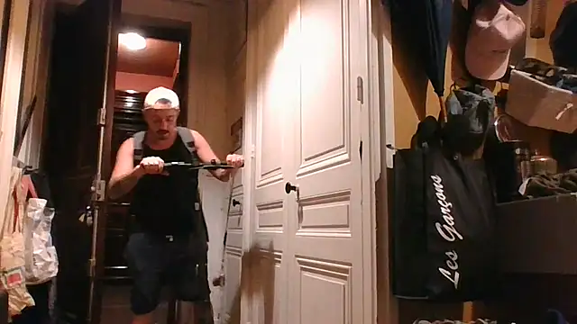Titilouonlyf69 webcam