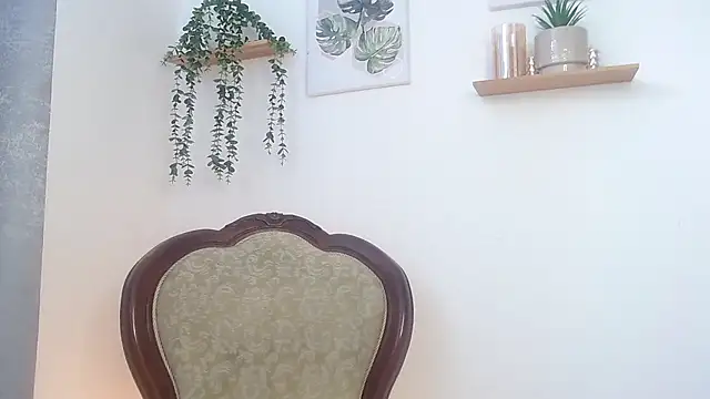 Leena_rose