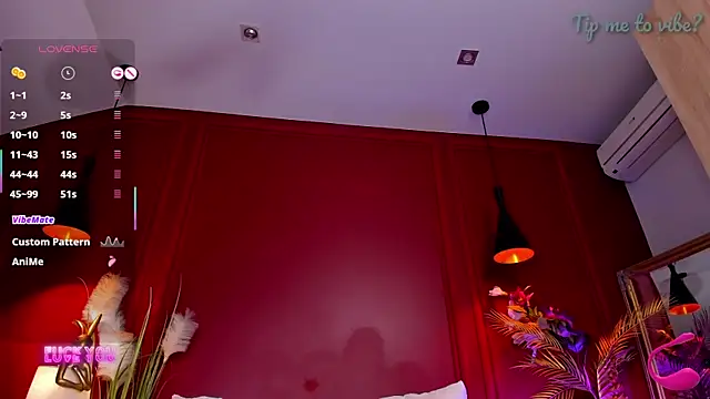 Mayzzie webcam