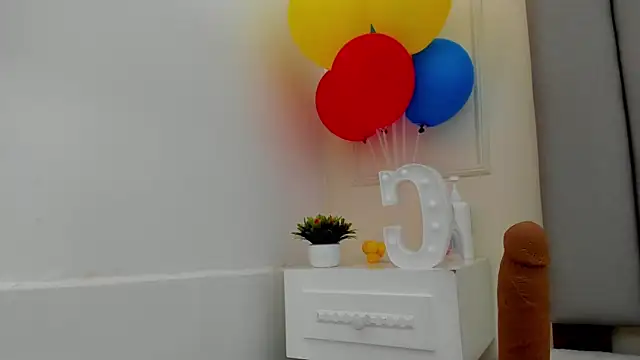 CannelaSmith webcam