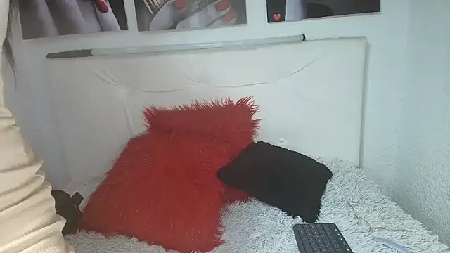Tania_mature webcam