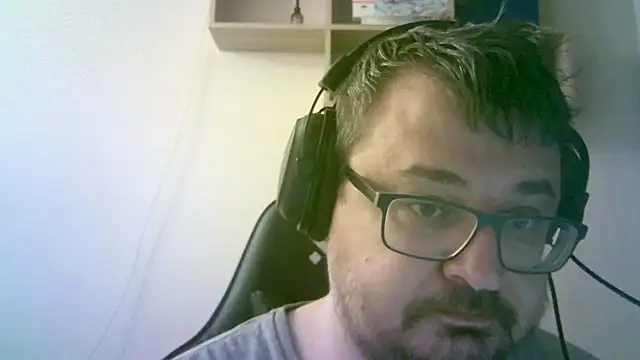 SirAbuser webcam