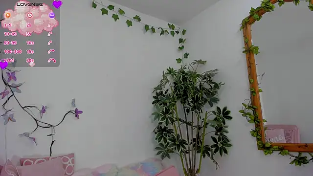 MarieTaylor_ webcam