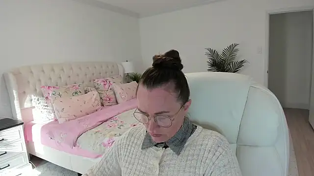Vika73 webcam