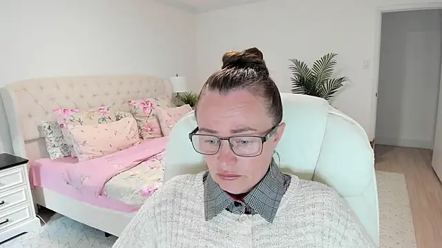 Vika73 webcam