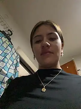 Andrea_19blonde webcam