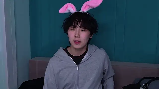 HeejinWang live sex cam
