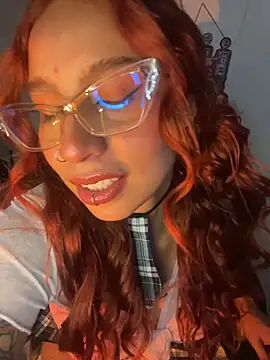 PrettyChloe_ webcam
