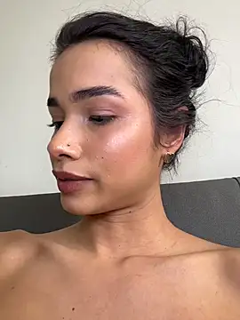 Bella_Smithe webcam