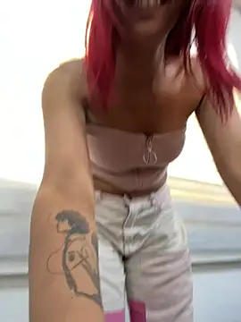Juliethademon webcam